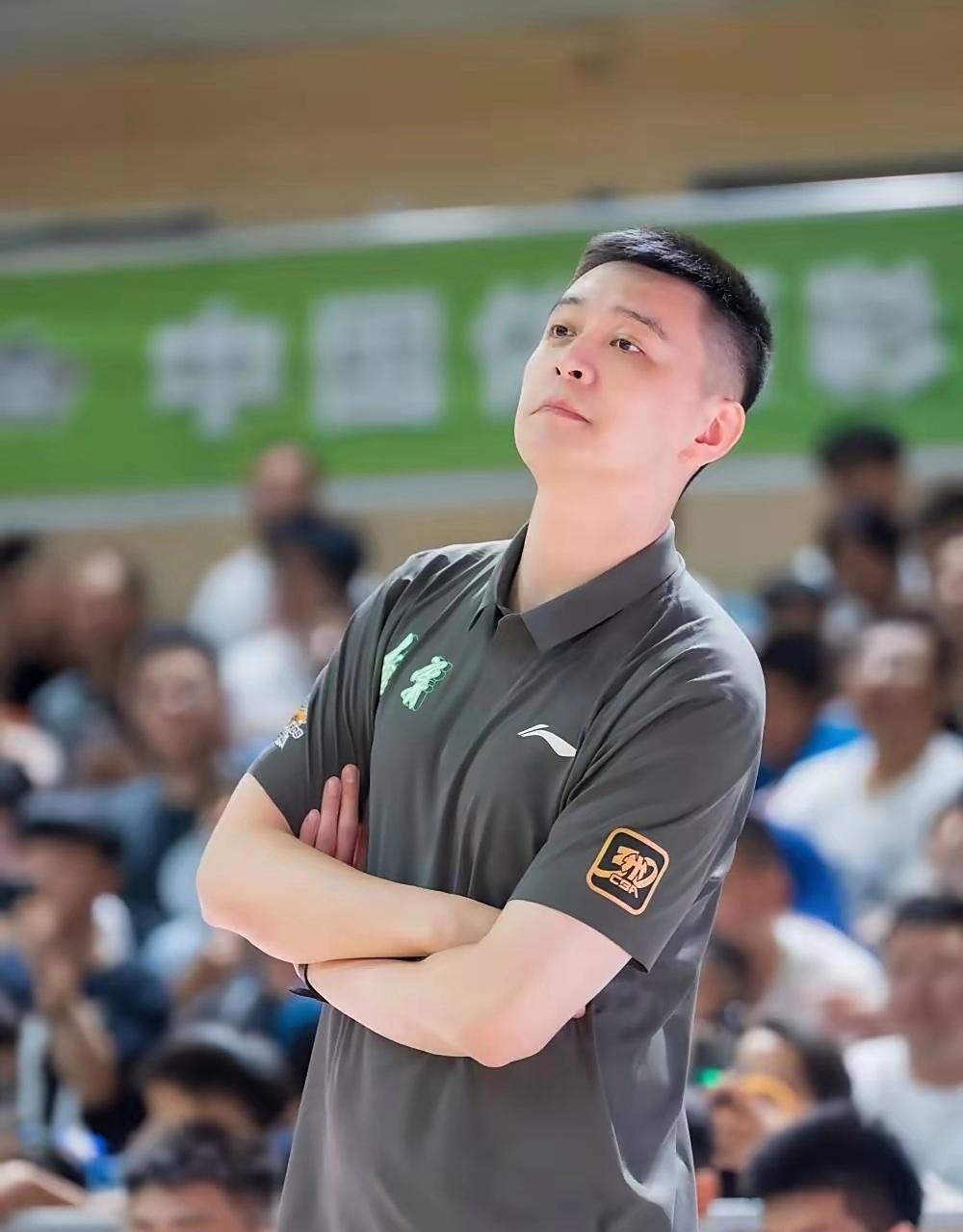 cba辽宁队号码_(cba辽宁篮球队队员名单)