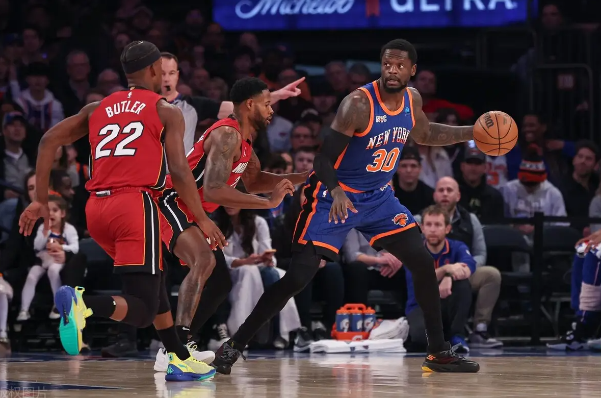 nba篮球比赛直播在线观看免费_(nba篮球直播在线观看网站)