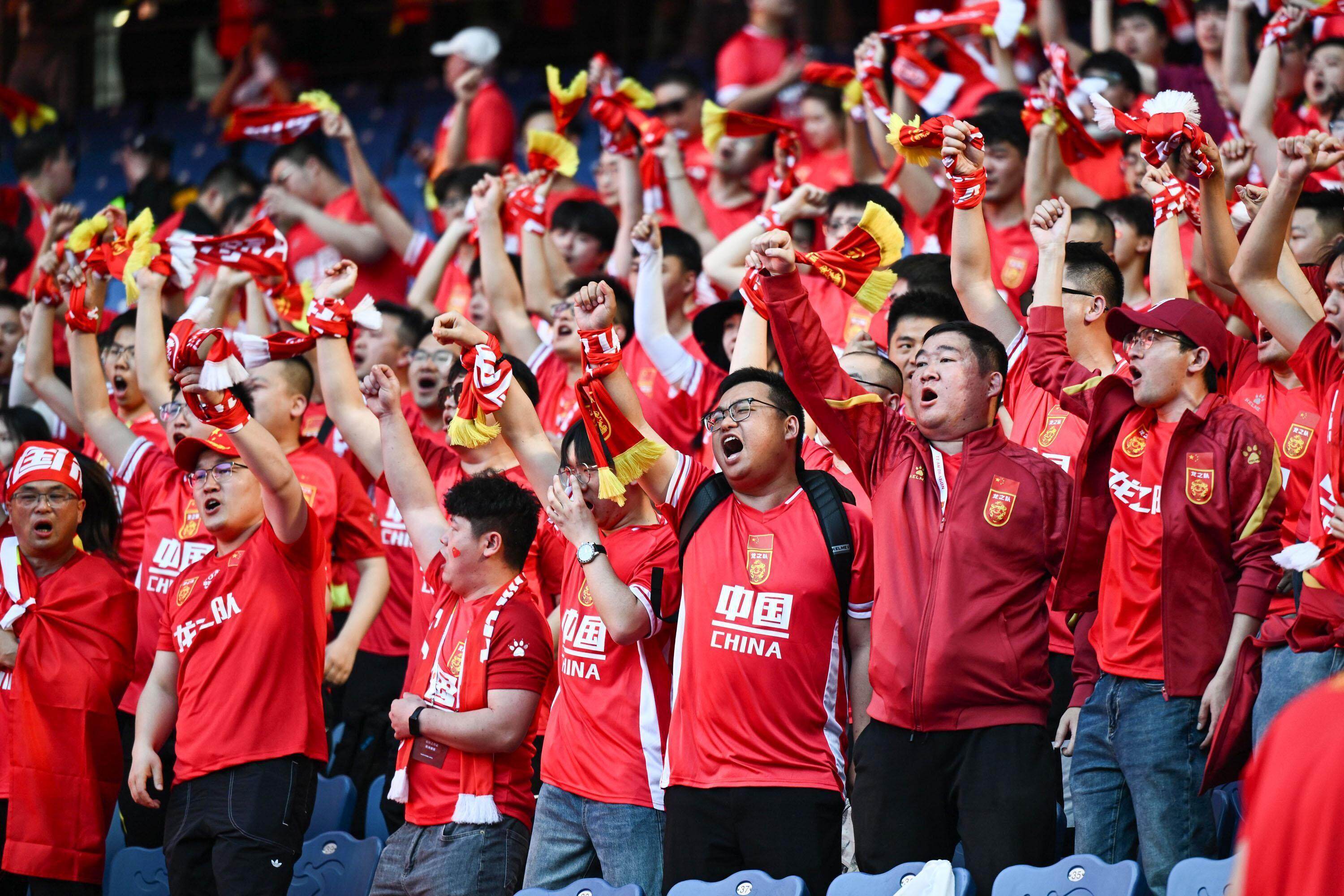 免费足球直播观看世预赛_(足球直播世界杯)