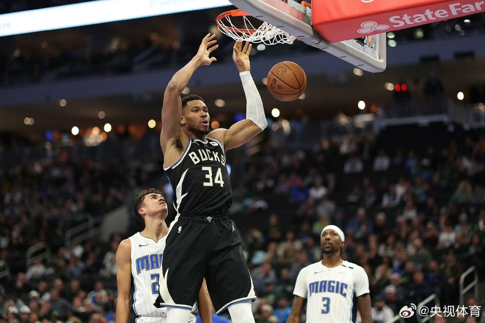 包含nba常规赛雄鹿100-128惨败猛龙巴恩斯23分阿德托昆博22分8板的词条 第1张 包含nba常规赛雄鹿100-128惨败猛龙巴恩斯23分阿德托昆博22分8板的词条 第1张