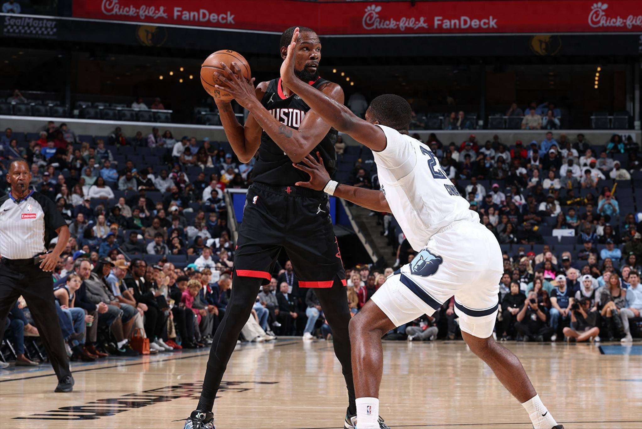 NBA常规赛火箭主场135-112大胜奇才杜兰特23分申京16+13的简单介绍 第1张 NBA常规赛火箭主场135-112大胜奇才杜兰特23分申京16+13的简单介绍 第1张