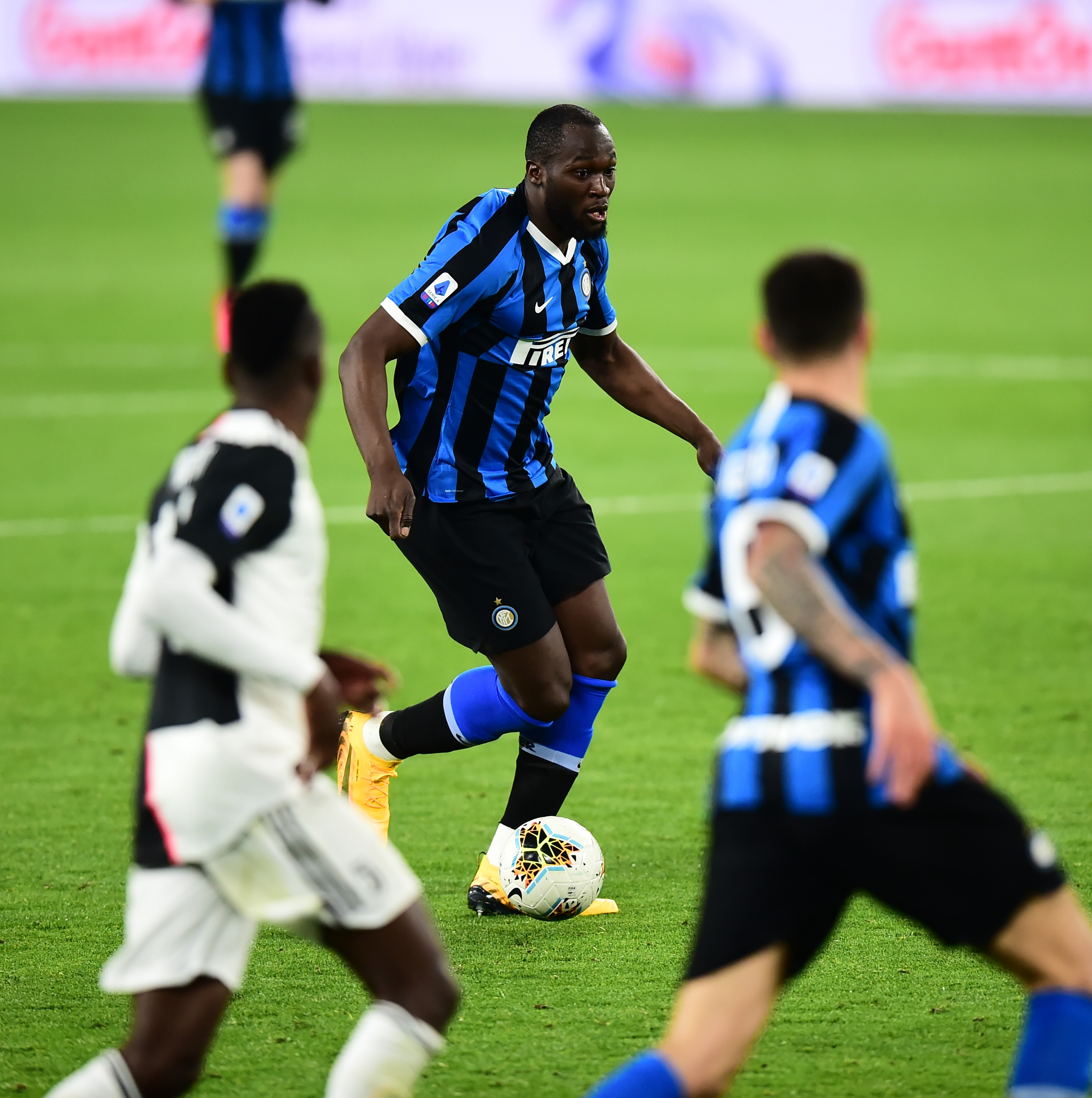 关于卢卡库左大腿肌肉严重损伤预计缺阵三个月的信息 第2张 关于卢卡库左大腿肌肉严重损伤预计缺阵三个月的信息 第2张