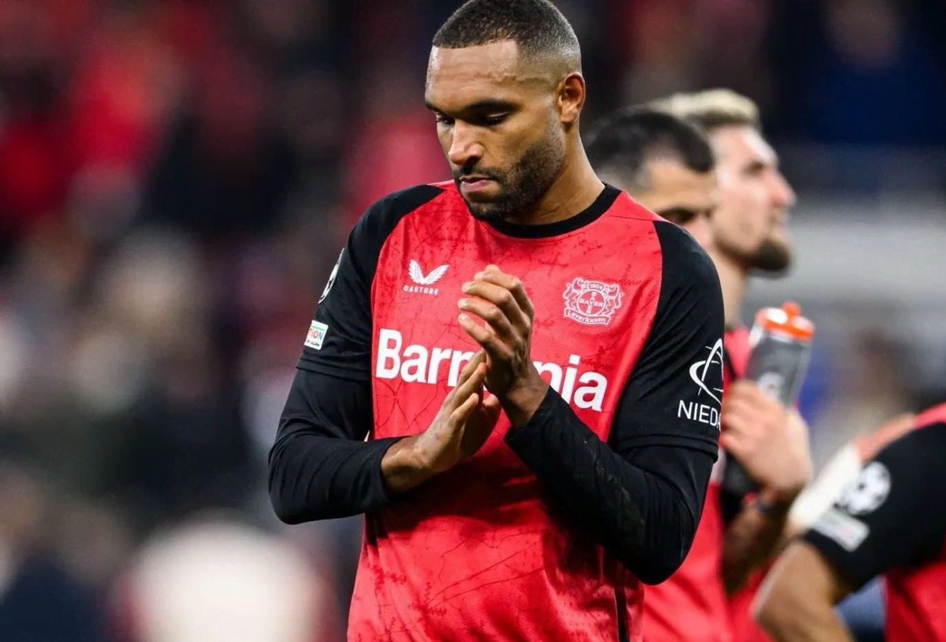 曝姆贝莫将缺战伯恩茅斯或出战与埃弗顿的热身赛的简单介绍 第2张 曝姆贝莫将缺战伯恩茅斯或出战与埃弗顿的热身赛的简单介绍 第2张