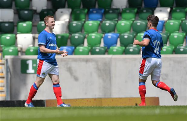 北爱超：林菲尔德VS十字军的简单介绍  第2张