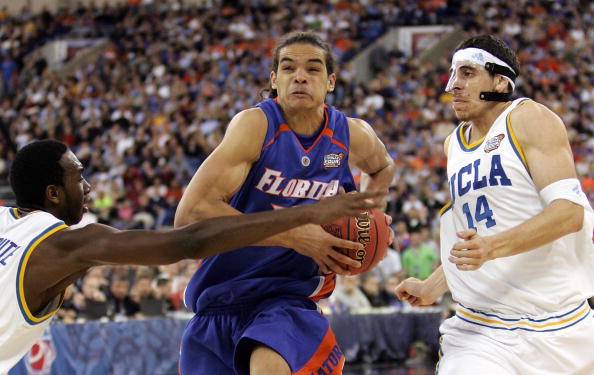 NCAA:休斯顿大学VS莱德大学的简单介绍  第1张