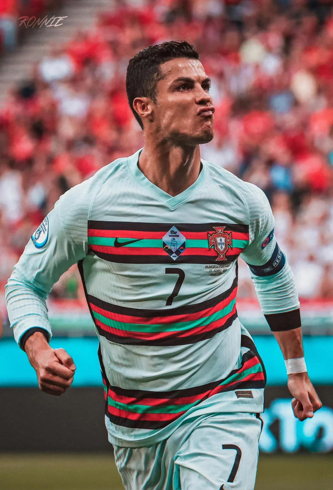 关于C罗以39球成为世预赛射手王已经年满40岁的信息 第1张 关于C罗以39球成为世预赛射手王已经年满40岁的信息 第1张