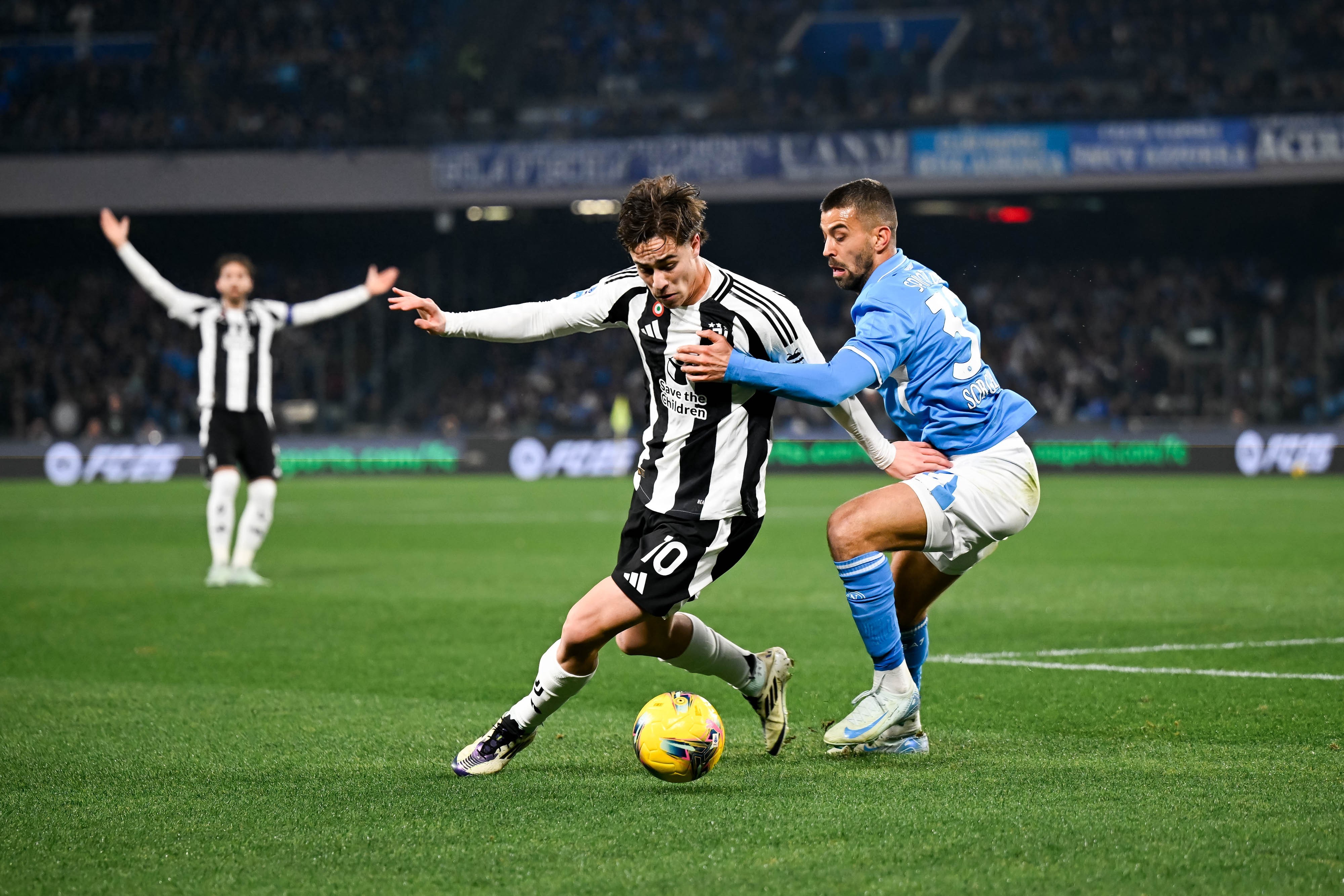 包含媒体:尤文3421阵型意甲最强首轮轻取帕尔马的词条 第1张 包含媒体:尤文3421阵型意甲最强首轮轻取帕尔马的词条 第1张