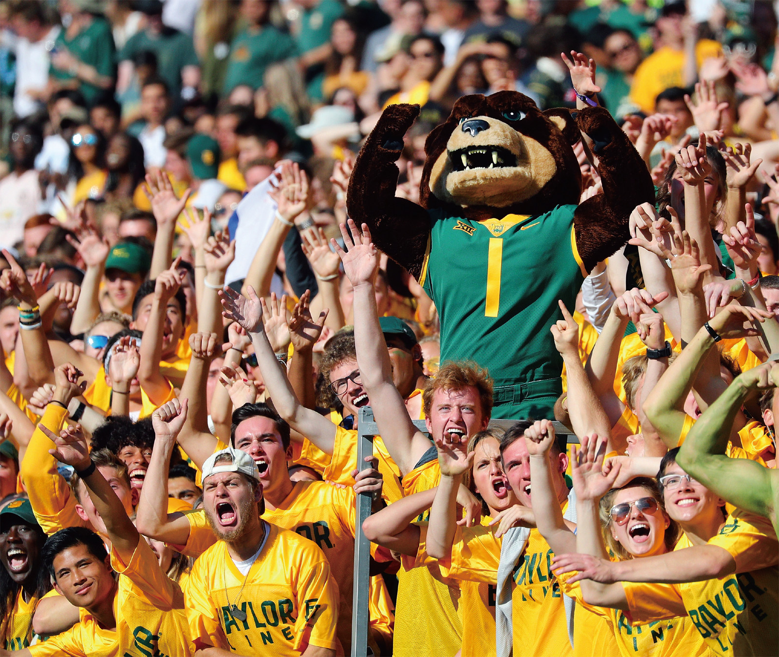 包含NCAA:范德比尔特大学VS西肯塔基的词条 第1张 包含NCAA:范德比尔特大学VS西肯塔基的词条 第1张