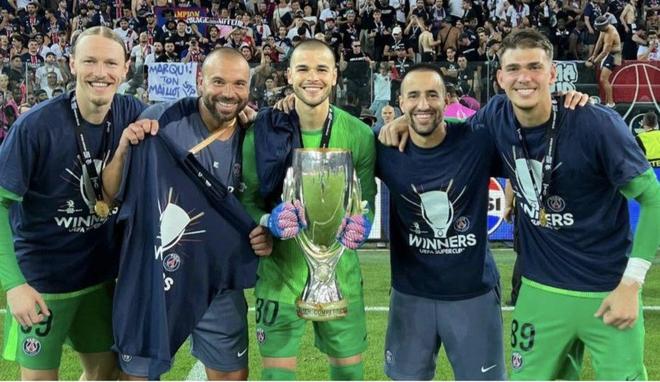 包含大巴黎与里尔门将舍瓦利耶达成协议转会费超4000万欧的词条 第1张 包含大巴黎与里尔门将舍瓦利耶达成协议转会费超4000万欧的词条 第1张