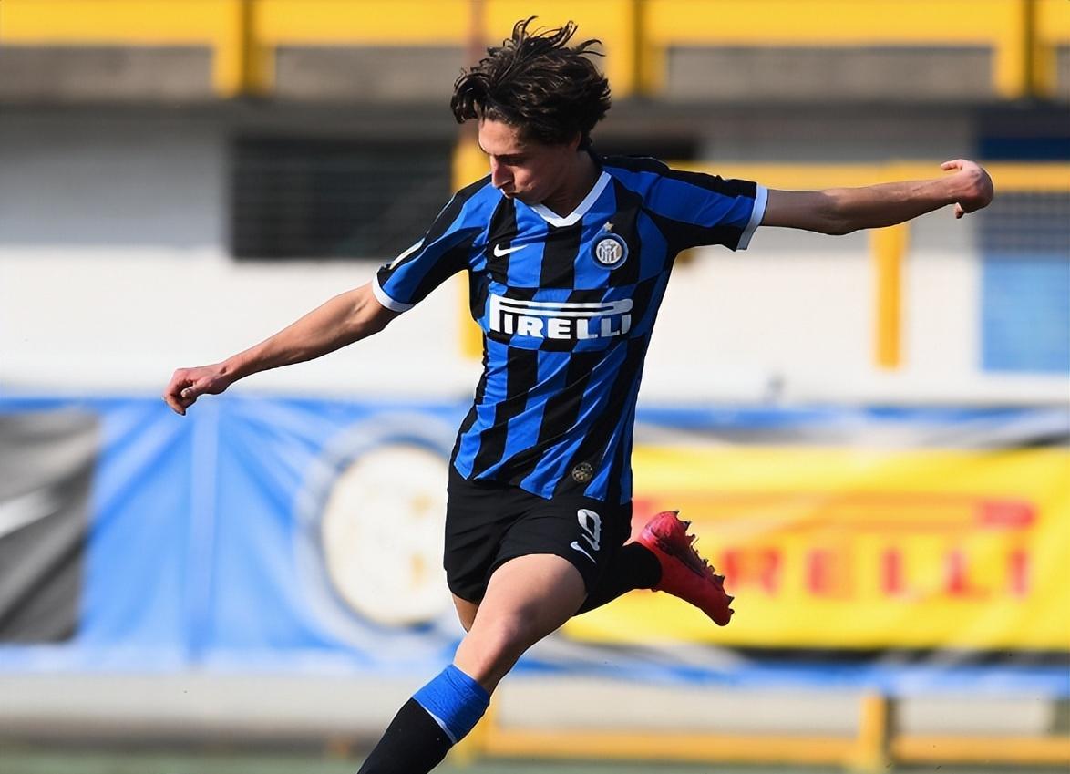 包含经纪人:国米信任F埃斯波西托刚刚完成续约的词条 第1张 包含经纪人:国米信任F埃斯波西托刚刚完成续约的词条 第1张