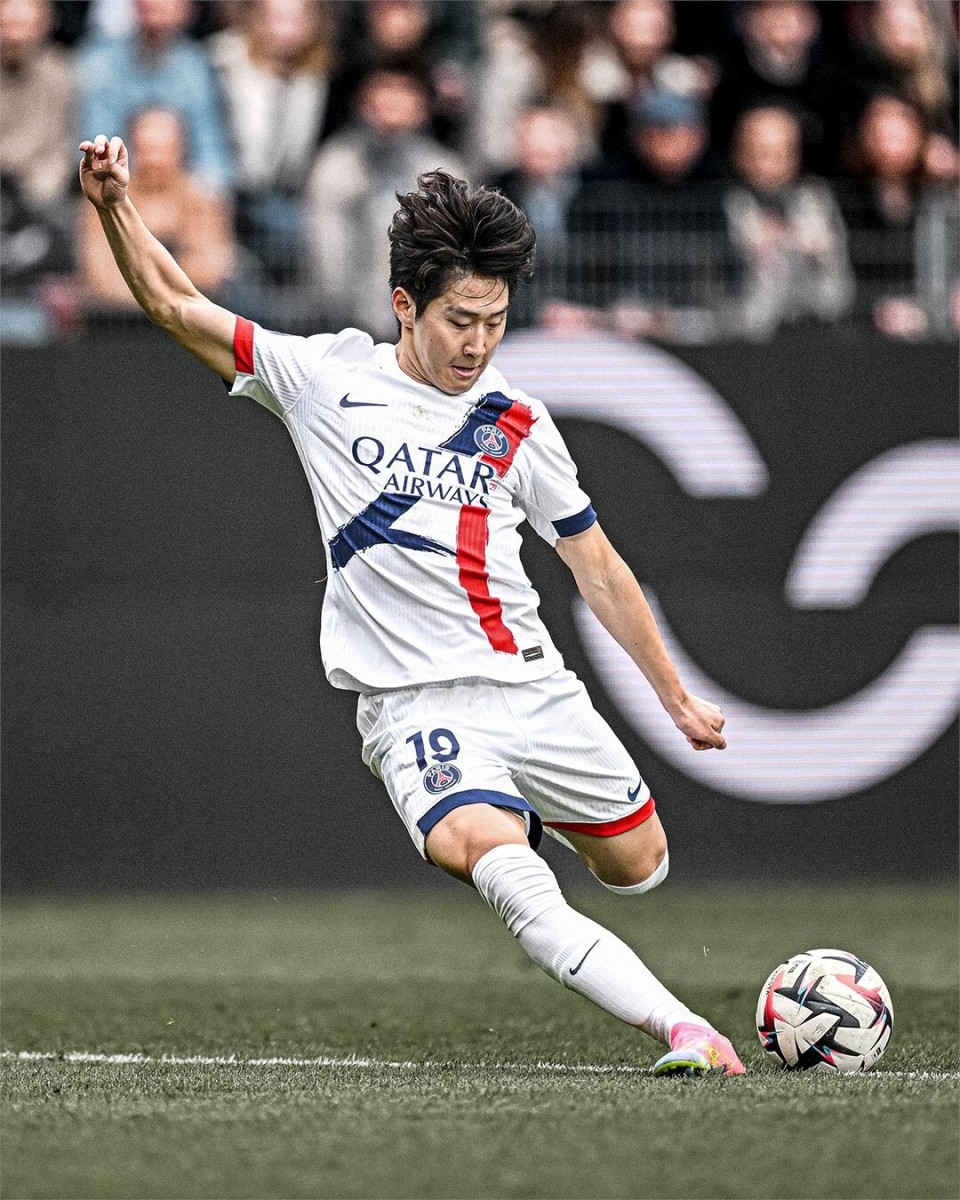 韩国球员李刚仁躺赢欧冠第二位拿到欧冠的亚洲球员的简单介绍 第2张 韩国球员李刚仁躺赢欧冠第二位拿到欧冠的亚洲球员的简单介绍 第2张