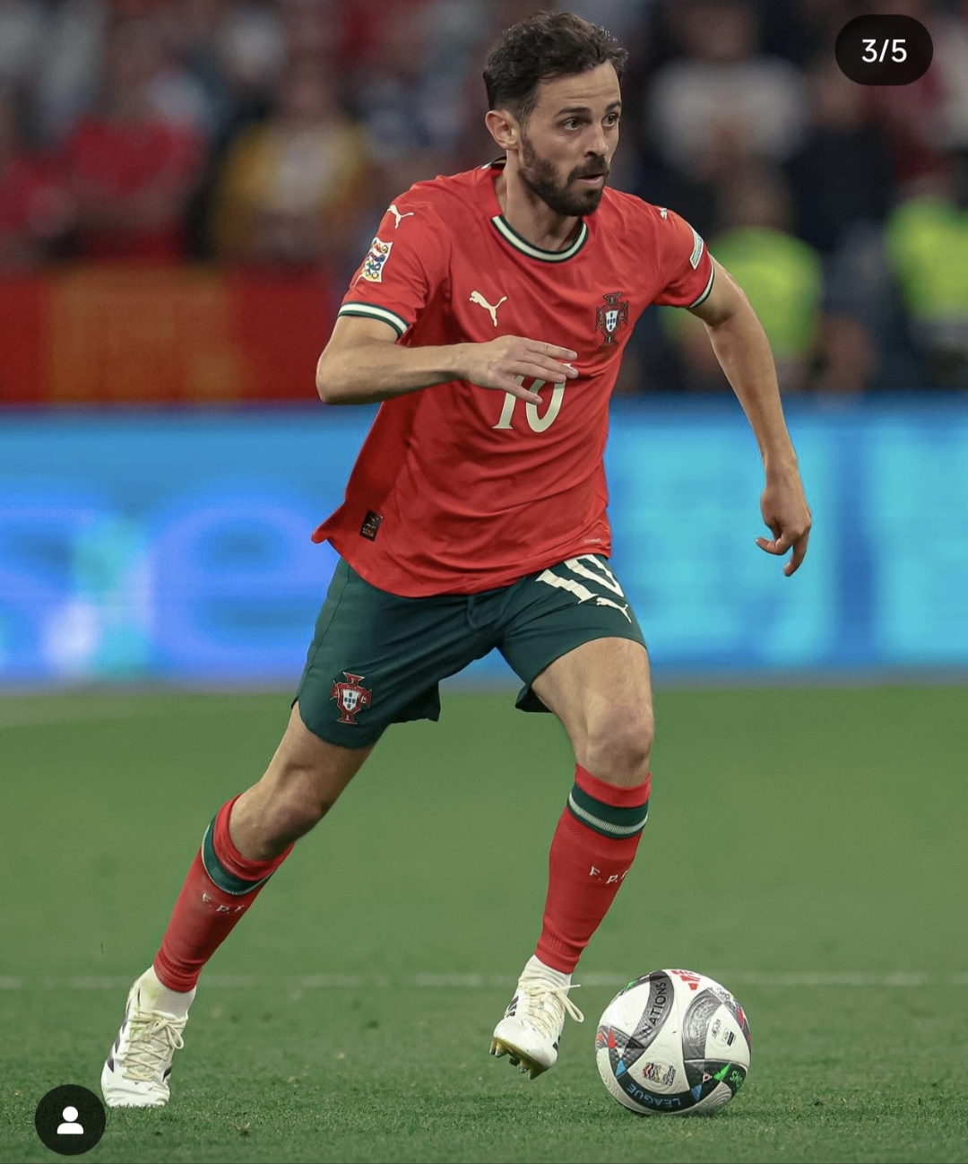 包含C罗打入个人职业生涯第937球继续刷新职业生涯纪录的词条