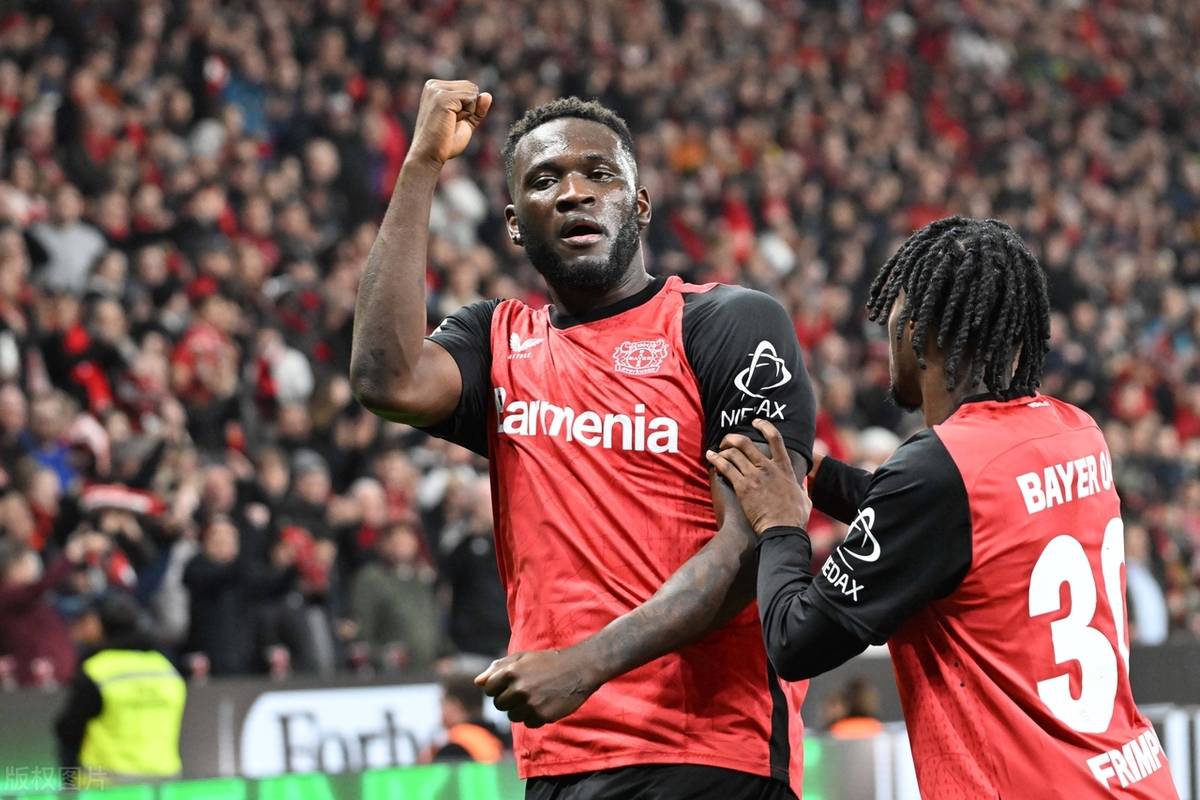 德国足协对勒沃库森罚款因球迷在球场内不当行为的简单介绍 第1张 德国足协对勒沃库森罚款因球迷在球场内不当行为的简单介绍 第1张