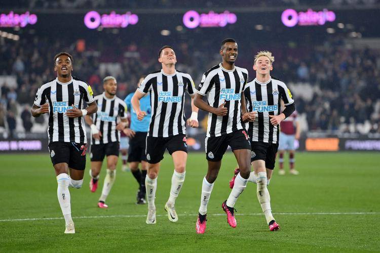 包含英联杯第三轮抽签结果豪门对决悬念拉满的词条 第2张 包含英联杯第三轮抽签结果豪门对决悬念拉满的词条 第2张