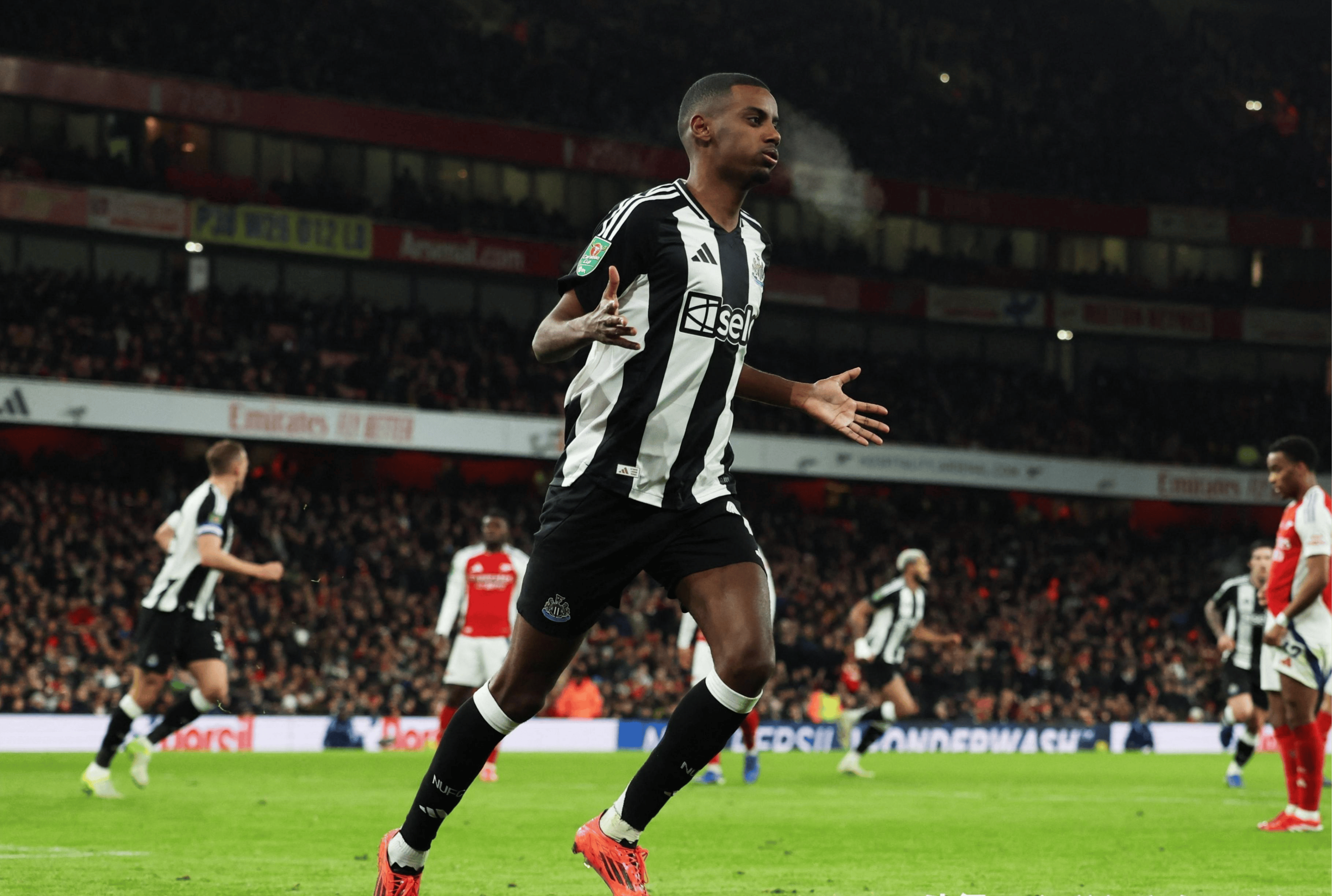 曝利物浦报价伊萨克被接受总金额1.3亿镑 第1张 曝利物浦报价伊萨克被接受总金额1.3亿镑 第1张