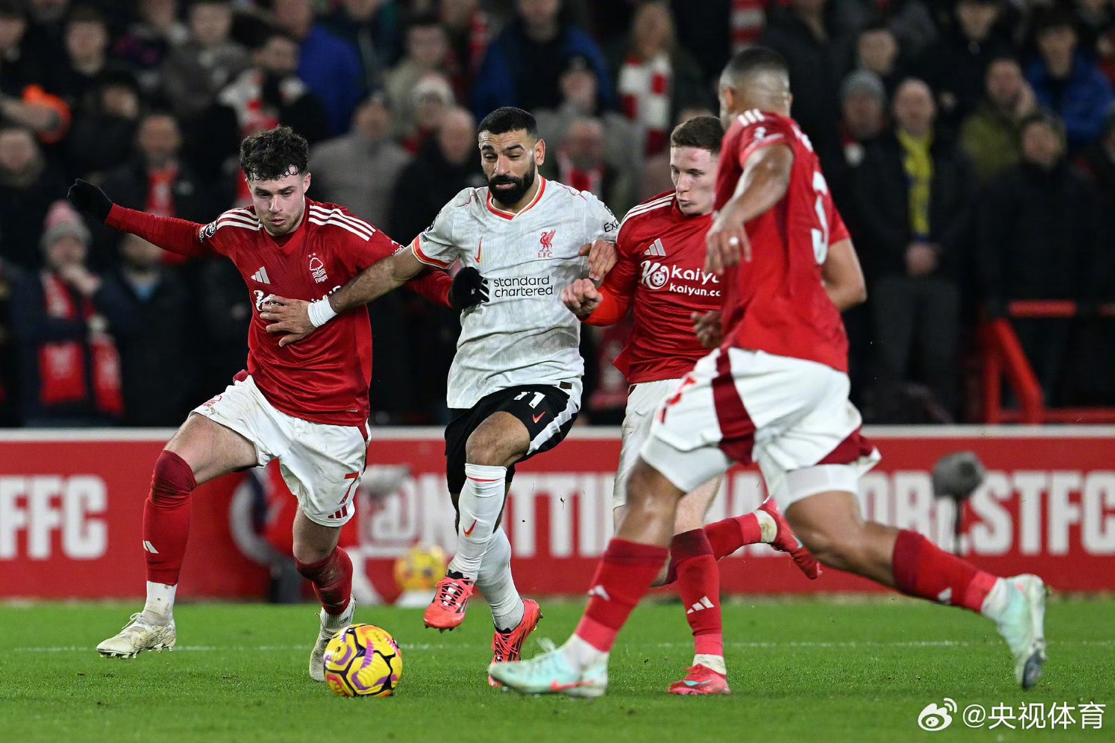 英超阿森纳5-0利兹联枪手两连胜登顶的简单介绍  第1张