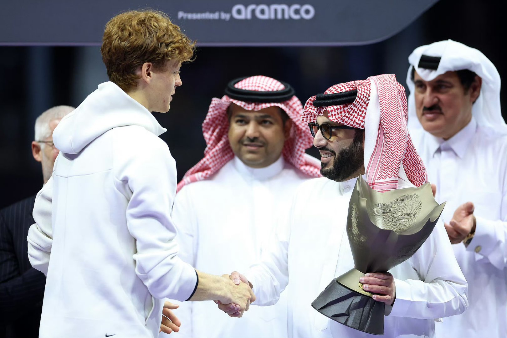 沙特国王杯吉达联合3-1卡迪西亚取得国内双冠王的简单介绍 第2张 沙特国王杯吉达联合3-1卡迪西亚取得国内双冠王的简单介绍 第2张