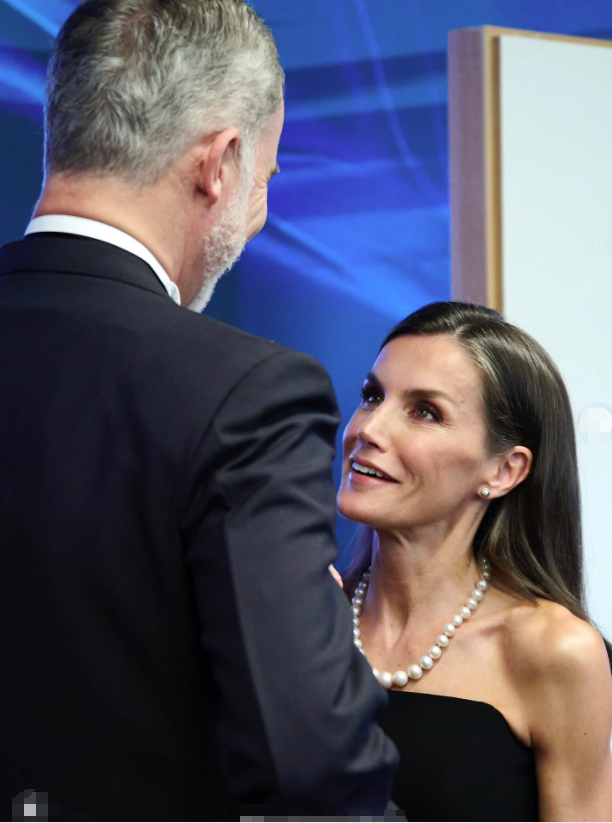 包含卡昂总监谈及姆巴佩在俱乐部的角色给予俱乐部很大的自由空间的词条 第1张 包含卡昂总监谈及姆巴佩在俱乐部的角色给予俱乐部很大的自由空间的词条 第1张