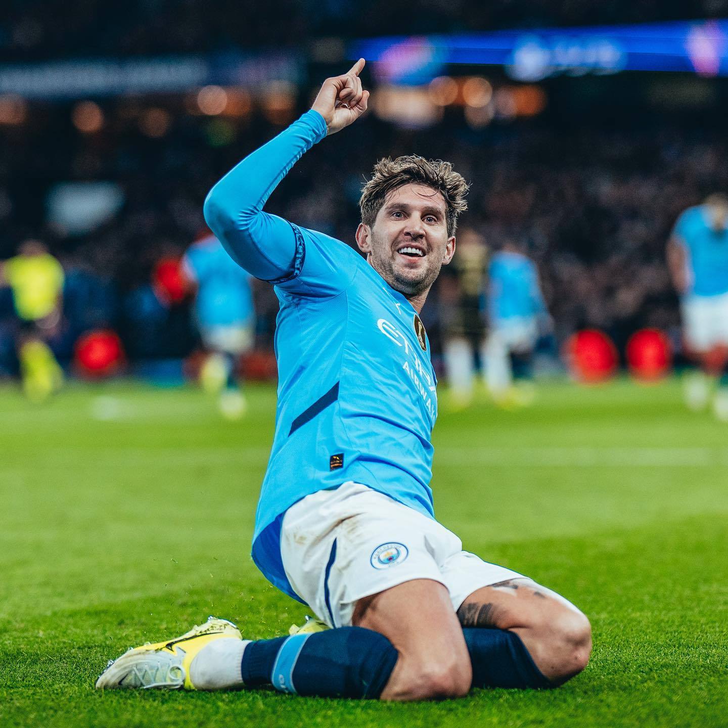 哈兰德连续4个赛季打进曼城首球完成梅开二度