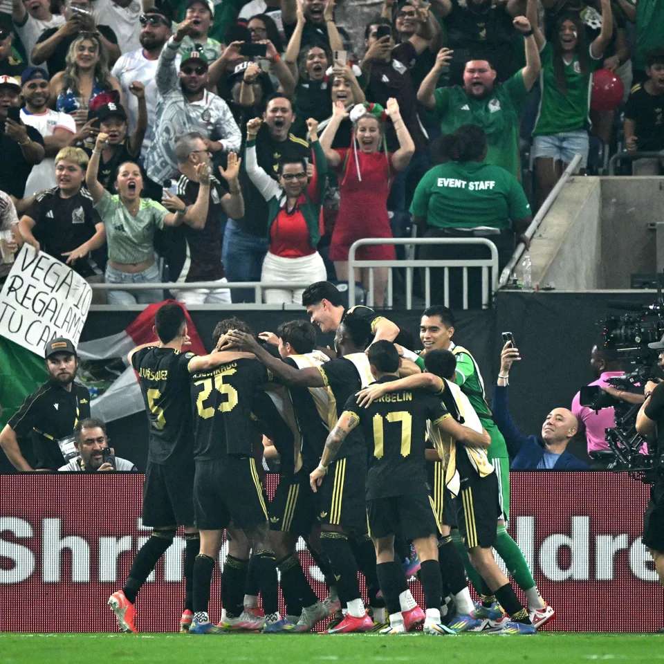 金杯赛墨西哥2-1美国夺冠墨西哥成功卫冕的简单介绍 第2张 金杯赛墨西哥2-1美国夺冠墨西哥成功卫冕的简单介绍 第2张