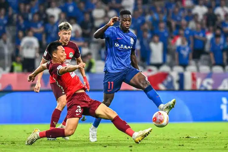 申花队员蒋圣龙：拿下比赛最重要申花领跑积分榜的简单介绍  第1张